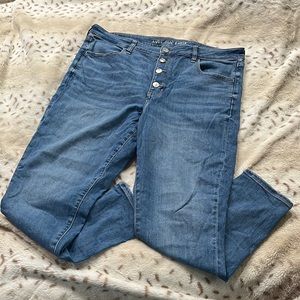 AE Hi-rise crop jegging!